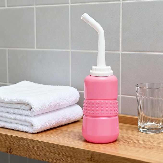 Portable Handheld Personal Hygiene Refresher Toilet Butt Cleaner Travel Bidet Spray Bottle for Home 450 ML(15oz)-Pink