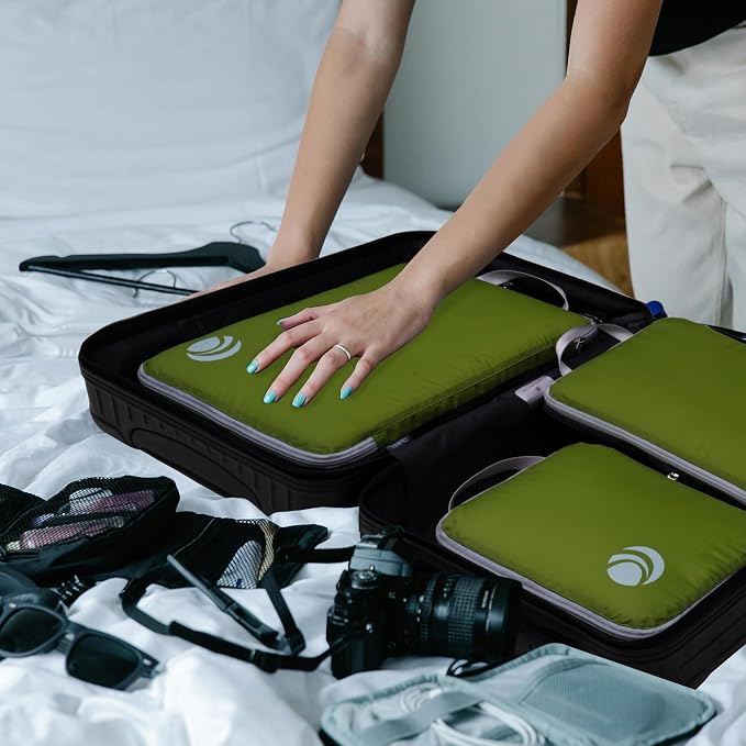 Cipway Compression Packing Cubes, Ultralight Luggage Organizer Bags, Travel Essentials for Carry on Suitcase (3 Piece,Green) - Image 8