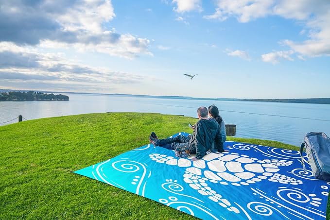 WEKAPO Beach Blanket Waterproof Sandproof Oversized Extra Large Sand Free Beach Mat with Stakes, Storage Bag - Essentials for Outdoor Beach, Picnic (Gradient Blue Sea Turtle, 8 X 7 FT (1~4 Person)) - Image 9