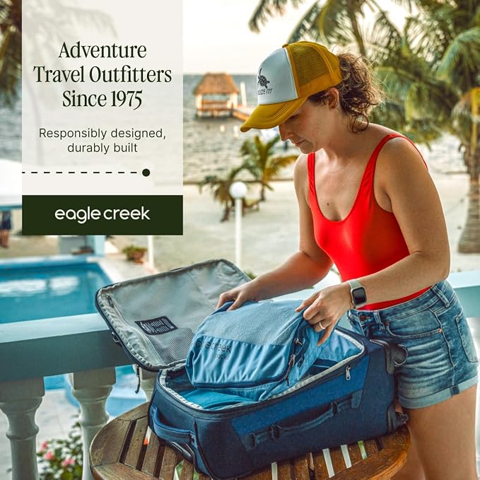 Eagle Creek Pack-It Reveal Compression Cube Set - Compact Packing Cube Set for Travel - Durable Suitcase Organizers - Sustainable Materials - Easy-Grab Zipper Pulls - Small/Medium - Willow Green - Image 6