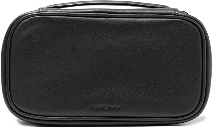 Leatherology Black Onyx Medium Travel Organizer - Zipped mesh storage pocket, elastic loops for organization, metal zipper with leather pull - Image 6