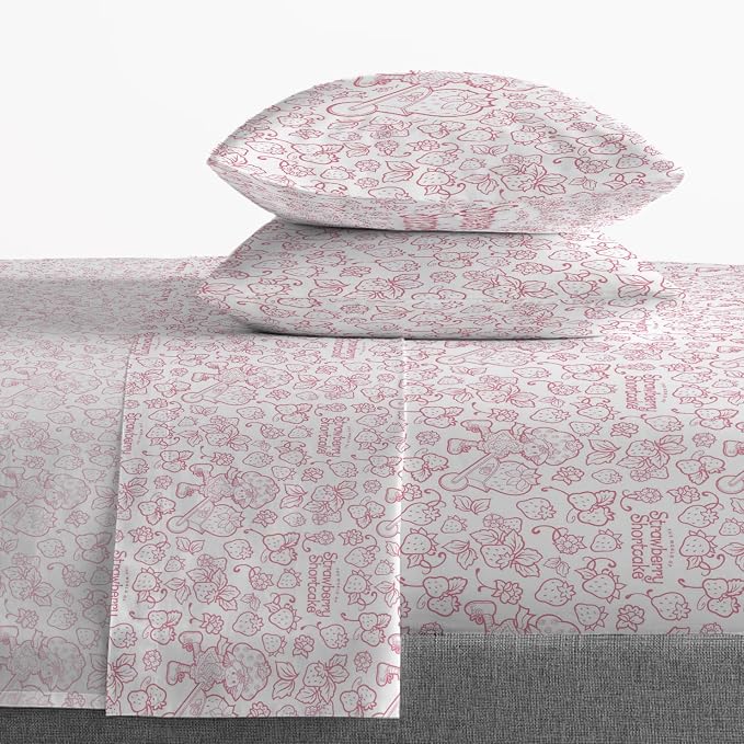 Jay Franco Kids Sheet Set with Fitted, Flat Sheets & Pillow Cover - Ultra-Soft Bedding with Pillowcase for Room Decor, Pink - Strawberry Shortcake, 4 Piece Full - Image 6