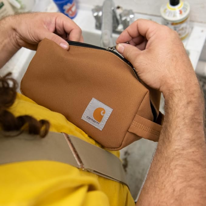 Carhartt Durable Travel Kit, Organize Essentials W/the Water Resistance Toiletry Bag, Industry Red - Image 6