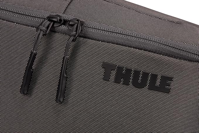 Thule Subterra 2 Toiletry Bag - Image 9