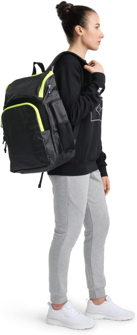 Arena Spiky III Backpack 35 Unisex Travel Gym Rucksack for Men and Women, Training Gear Equipment Bag for Swimmers, 35 Liters - Image 5