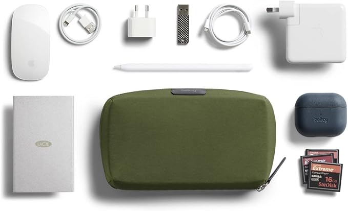 Bellroy Tech Kit (Tech Accessories Organizer Pouch, Zipper Closure Design, Stores Power Bank, Phone Charger, Cables & More, Internal) - Image 6