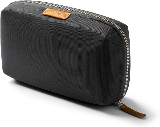 Bellroy Tech Kit (Tech Accessories Organizer Pouch, Zipper Closure Design, Stores Power Bank, Phone Charger, Cables & More, Internal) by Unknown