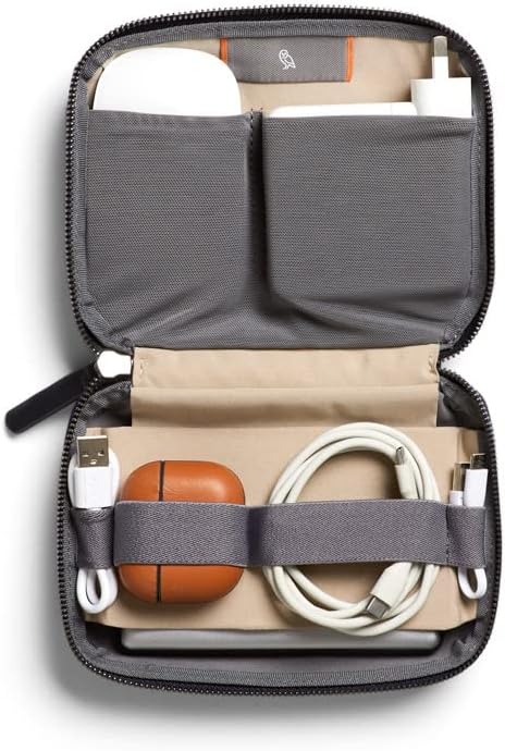 Bellroy Tech Kit Compact (charger, cables, mouse, powerbank, USB keys, dongles) - Navy - Image 2