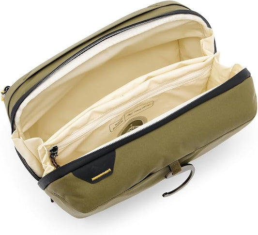 Peak Design Wash Pouch, Kelp, Weatherproof Travel Toiletry Bag, Upright or Hanging Toiletry Kit with Pockets, Magnetic Toothbrush Pocket, Wide UltraZip Opening, Toiletry Bag for Men and Women by PeakDesign
