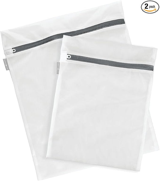 iDesign Mesh Laundry Bags with Built in Zipper for Cleaning Delicates– Set of 2, 1 Medium and 1 Large Bag, White by iDesign
