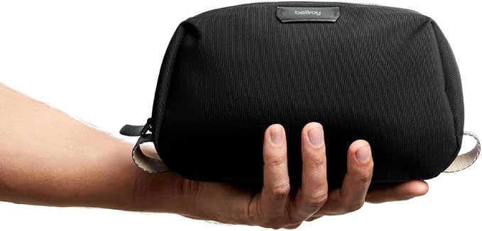 Bellroy Toiletry Kit (Unisex Toiletry Bag, Zipper Closure, Water-Resistant Lining, Toothbrush Sleeve with Magnetic Closure, Internal Mesh Pocket Organization) -Bronze - Image 6