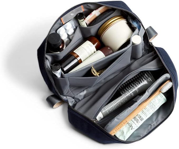 Bellroy Toiletry Kit Plus – (Toiletries pouch, bag) - Image 2