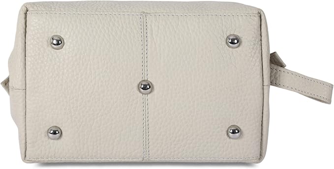 KomalC Premium Buffalo Leather Toiletry Bag for Men & Women With Water resistant Lining, Grooming Travel Pouch, Unisex Wash Bag for Toiletries, Gifts for Men and Women - Image 3
