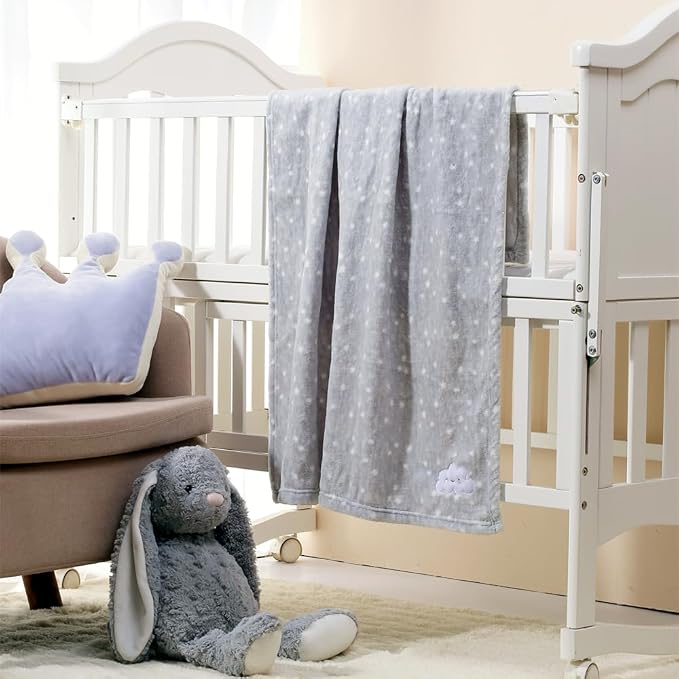CREVENT Baby Welcome Gift Set Storage Basket with 2 Blankets+ 1 Security Blanket + 1 Taggie + 1 Gift Bag with Ribbon (Grey) - Image 3