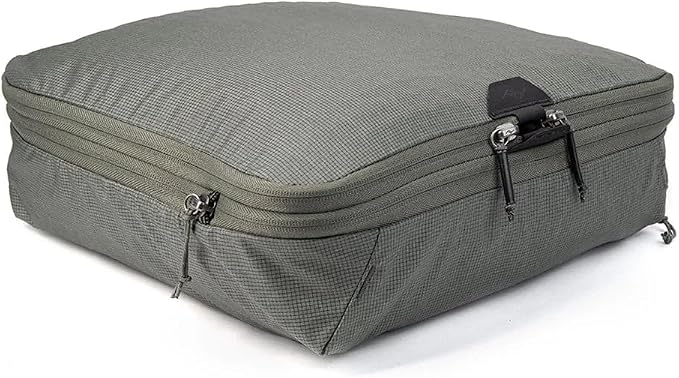 Peak Design Packing Cube, Sage, Weatherproof Luggage Cube with Dual Compartment Organization, Expansion and Compression, Zipper Opening, Travel Organizer for Men and Women, Size M by PeakDesign