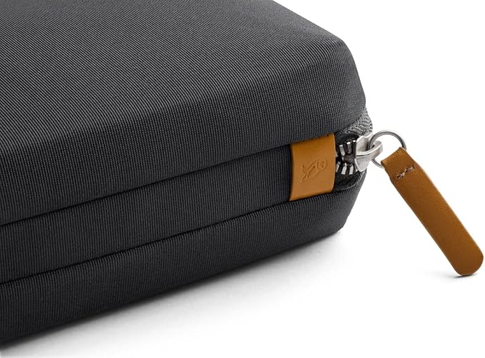 Bellroy Tech Kit (Tech Accessories Organizer Pouch, Zipper Closure Design, Stores Power Bank, Phone Charger, Cables & More, Internal) - Image 6