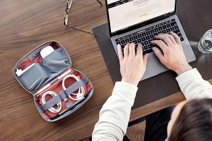 Bellroy Tech Kit (Tech Accessories Organizer Pouch, Zipper Closure Design, Stores Power Bank, Phone Charger, Cables & More, Internal) - Image 8