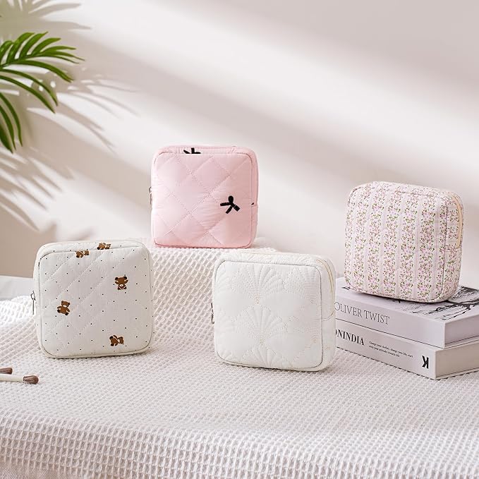 RSRSLEII Small Quilted Cotton Makeup Pouch for Purse, Coastal Granddaughter Aesthetic Cosmetic Bag with Compartments, Cute Seashell Zipper Lipstick Holder for Women and Girls (09 Small Seashell) - Image 6