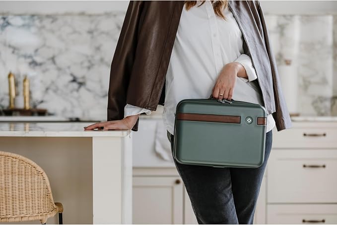 Samsonite Virtuosa Hardside Train Case, Crossbody Travel Makeup Case with Removable Strap - Image 7