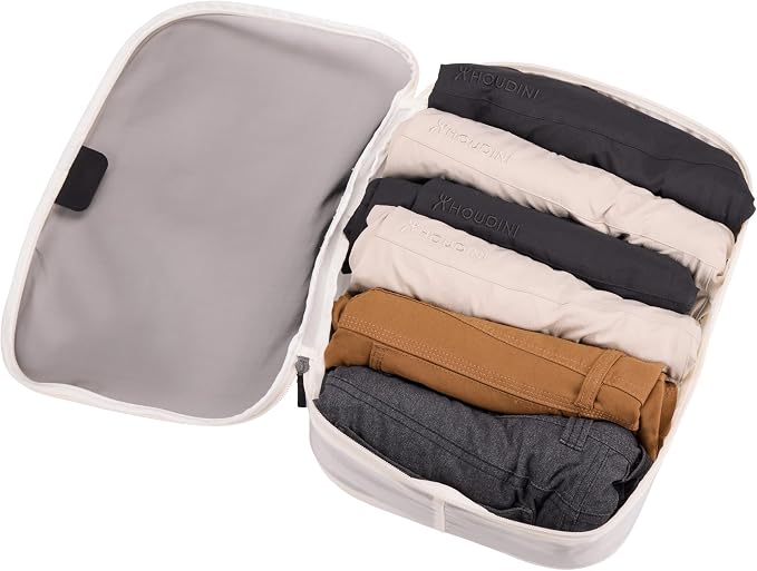 Thule Packing Cube, Size Medium, Transparent Fabric, Organize Shirts, Pants, Sweaters, Easy to Pack - Image 5