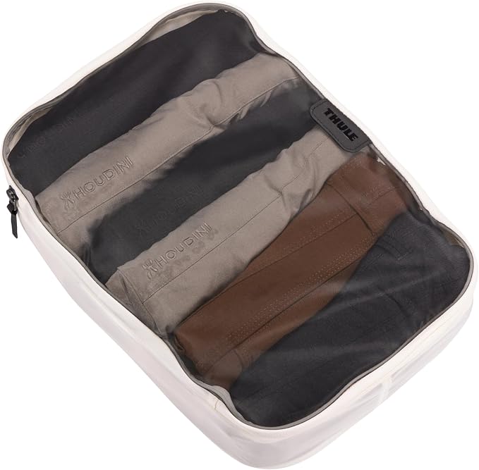 Thule Packing Cube, Size Medium, Transparent Fabric, Organize Shirts, Pants, Sweaters, Easy to Pack - Image 3