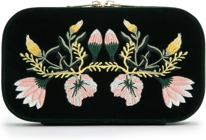 WOLF Zoe Travel Zip Case, Forest Green - Three Ring Rolls, Medium Compartment with Cover, Two Small Compartments & Mirror - Anti-Tarnish LusterLoc Lining by WolfDesigns