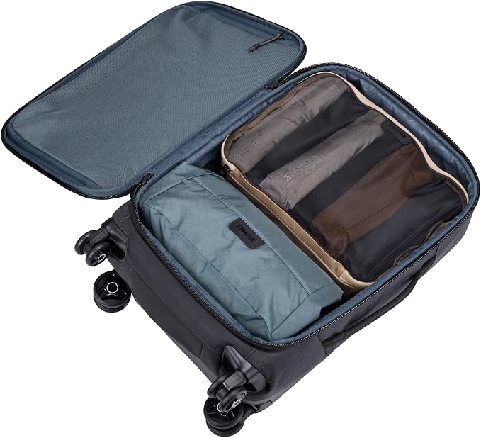 Thule Packing Cube, Size Medium, Transparent Fabric, Organize Shirts, Pants, Sweaters, Easy to Pack - Image 6