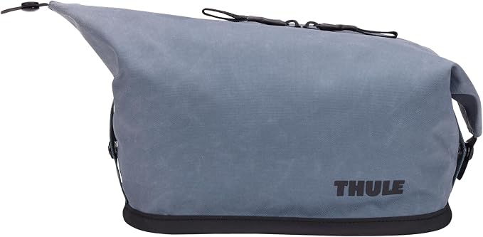 Thule Aion Toiletry Bag - Water-resistant bag for toiletries, makeup & shaving essentials - Removable liquids bag included - Easy to clean - Snap loop for easy hang - Waxed, PFC-free fabric - Image 11