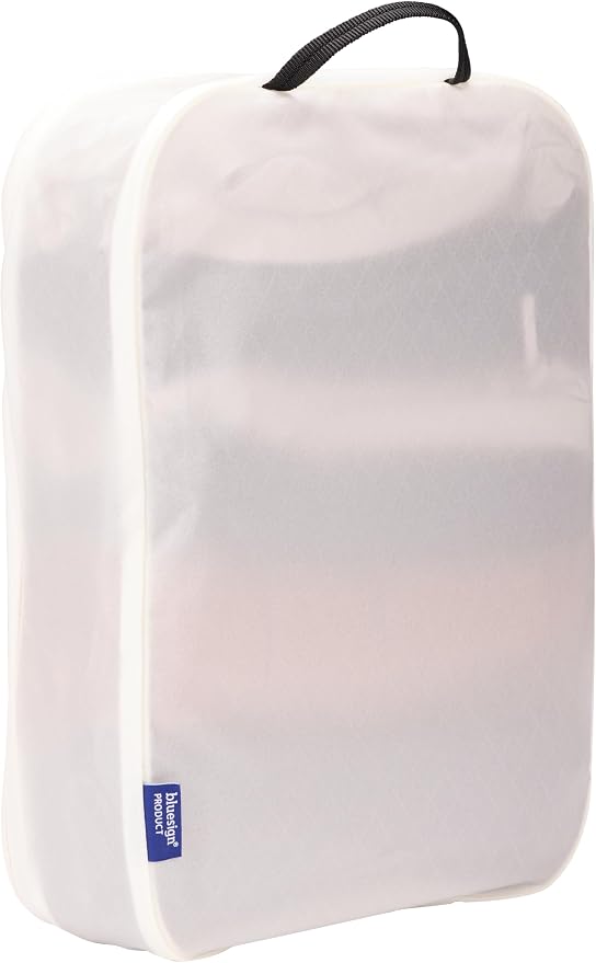 Thule Packing Cube, Size Medium, Transparent Fabric, Organize Shirts, Pants, Sweaters, Easy to Pack - Image 4