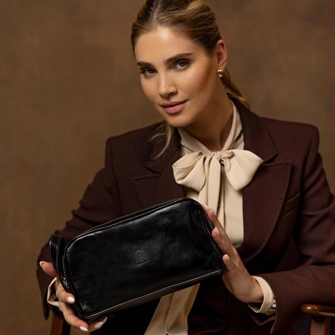 Time Resistance Leather Cosmetic Bag - Italian Toiletry Dopp Kit (Black) - Image 2