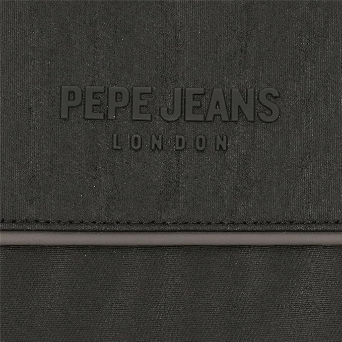 Pepe Jeans Adaptable Toiletry Bag - Image 6