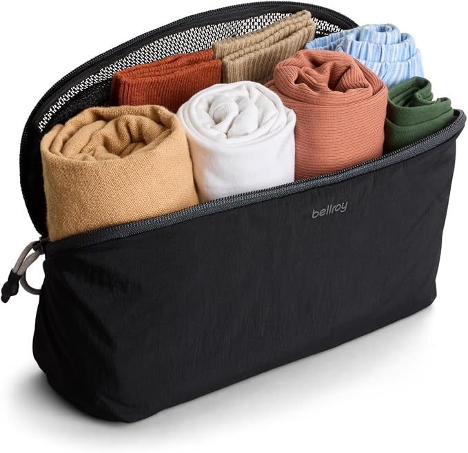 Bellroy Packing Cube 12L (Organizer Packing Pouch with Internal Zip Pocket and Durable, Lightweight Design) - Black - Image 2