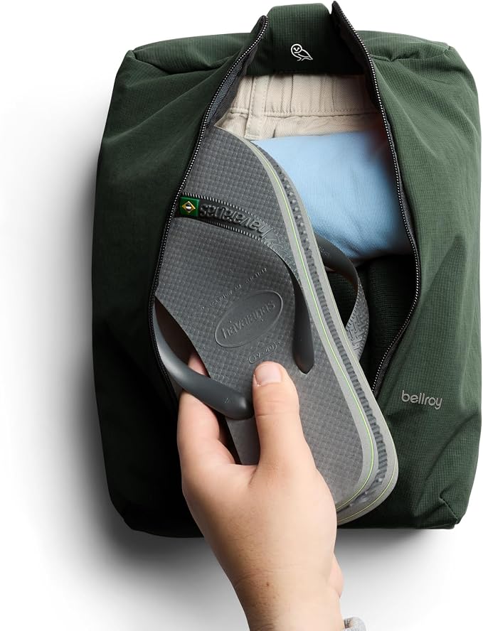 Bellroy Lite Packing Caddy 8L (Travel Organizer Packing Cube, Zip-up Storage Solution for Travel Near or far) - Spruce - Image 4