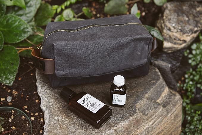 FAT FELT the DOPP KIT | Waxed Cotton Canvas shave and toiletries bag with leather handle - Image 8