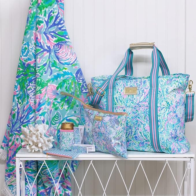 Lilly Pulitzer Water Resistant Vinyl Beach Day Pouch, Zipper Bag Includes Drink Hugger, Small Pouch, and Towel Clips - Image 5