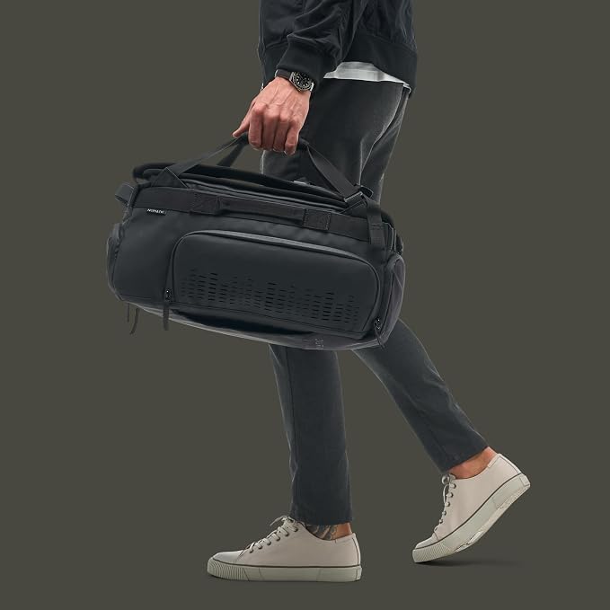 NOMATIC 30L Travel Bag- Convertible Duffel/Backpack, Carry-on Size for Airplane Travel, Everyday Use Laptop Bag,TSA Compliant - Image 7