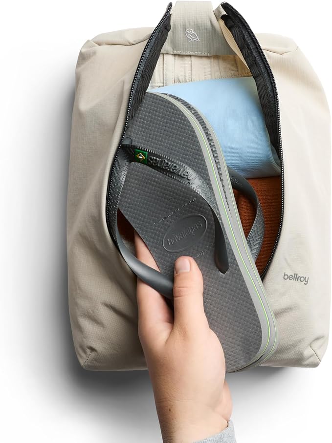 Bellroy Lite Packing Caddy 8L (Travel Organizer Packing Cube, Zip-up Storage Solution for Travel Near or far) - Ash - Image 4