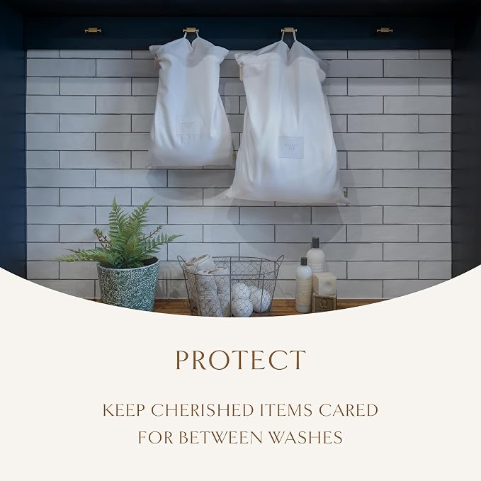 Hayden Hill Luxury Organic Cotton Travel Laundry Bags, Small & Large 2 Pack | Dirty Laundry Bag For Travel & Home, Zippered, Internal Pocket, Fits Luggage and Suitcase, Certified Carbon Neutral, White - Image 6