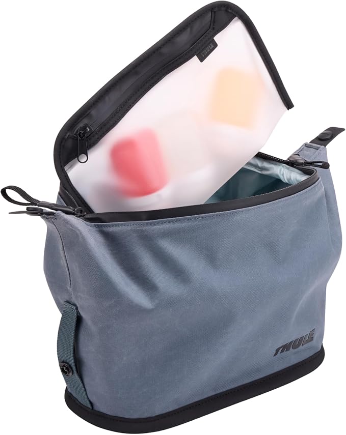Thule Aion Toiletry Bag - Water-resistant bag for toiletries, makeup & shaving essentials - Removable liquids bag included - Easy to clean - Snap loop for easy hang - Waxed, PFC-free fabric - Image 7