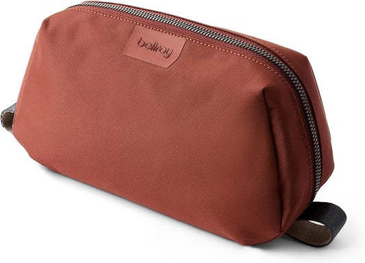 Bellroy Toiletry Kit (Unisex Toiletry Bag, Zipper Closure, Water-Resistant Lining, Toothbrush Sleeve with Magnetic Closure, Internal Mesh Pocket Organization) -Bronze by Unknown