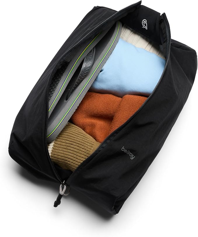 Bellroy Lite Packing Caddy 8L (Travel Organizer Packing Cube, Zip-up Storage Solution for Travel Near or far) - Black - Image 2