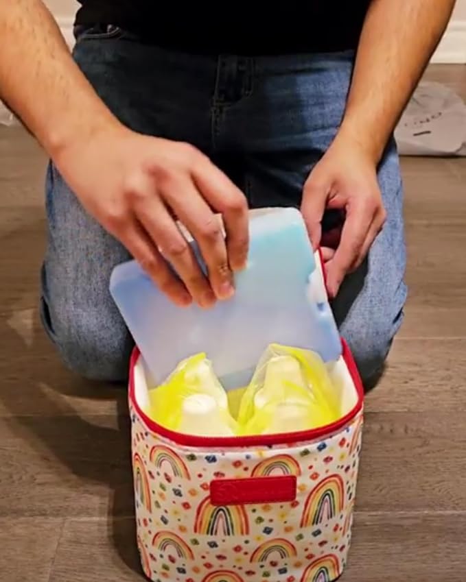 Sarah Wells Cold Gold Breastmilk Cooler with Ice Pack (Gray) | Fully-Lined Insulated Interior, Fits 4-6 Bottles, Zippered Lid, Great for Workdays, Travel & Pumping Days, Machine Washable - Image 2