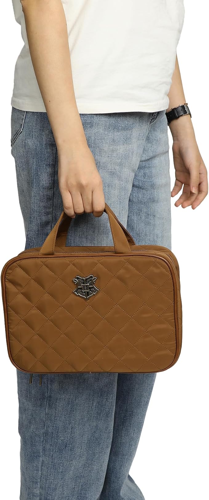 Bioworld Harry Potter Hogwarts Quilted Hanging Adult Toiletry Bag - Image 4