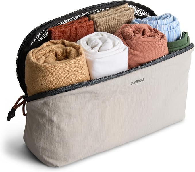 Bellroy Packing Cube 4L (Organizer Packing Pouch with Internal Zip Pocket and Durable, Lightweight Design) - Ash - Image 2