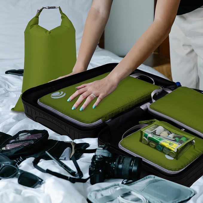 Cipway Compression Packing Cubes, Ultralight Luggage Organizer Bags with Laundry Bags and Clear Toiletries Bag, Travel Essentials for Carry on Suitcase (6 Piece,Green) - Image 8