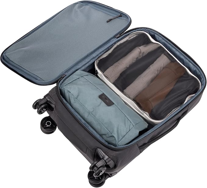 Thule Packing Cube, Size Medium, Transparent Fabric, Organize Shirts, Pants, Sweaters, Easy to Pack - Image 6