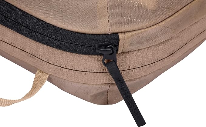 Thule Compression Packing Cube, Size Medium, Semitransparent Fabric, Easy to Pack, YKK Zippers - Image 9