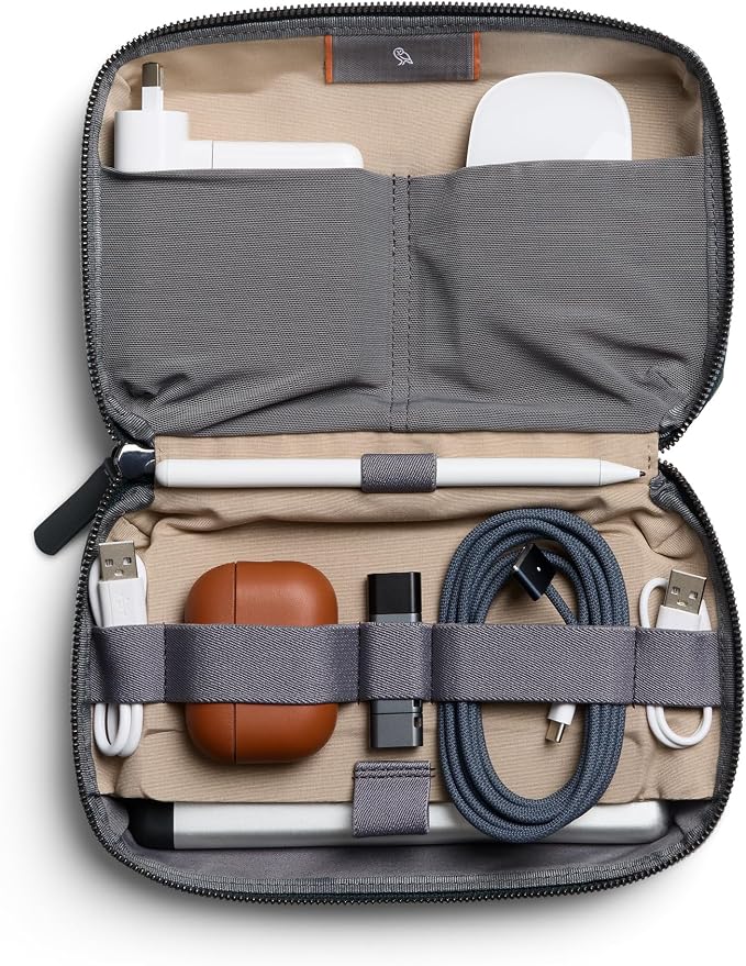 Bellroy Tech Kit (Tech Accessories Organizer Pouch, Zipper Closure Design, Stores Power Bank, Phone Charger, Cables & More, Internal) - Image 2