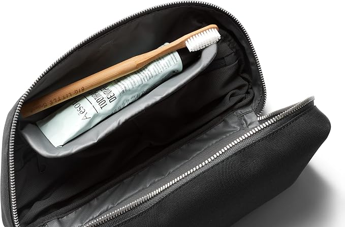 Bellroy Toiletry Kit Plus – (Toiletries pouch, bag) - Image 3