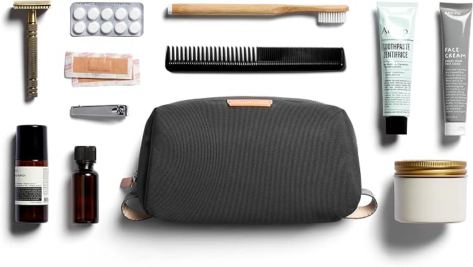 Bellroy Toiletry Kit (Unisex Toiletry Bag, Zipper Closure, Water-Resistant Lining, Toothbrush Sleeve with Magnetic Closure, Internal Mesh Pocket Organization) -Bronze - Image 7